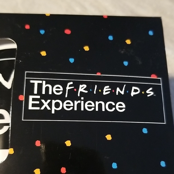 The Friends Experience Toronto Mug - Picture 2 of 4